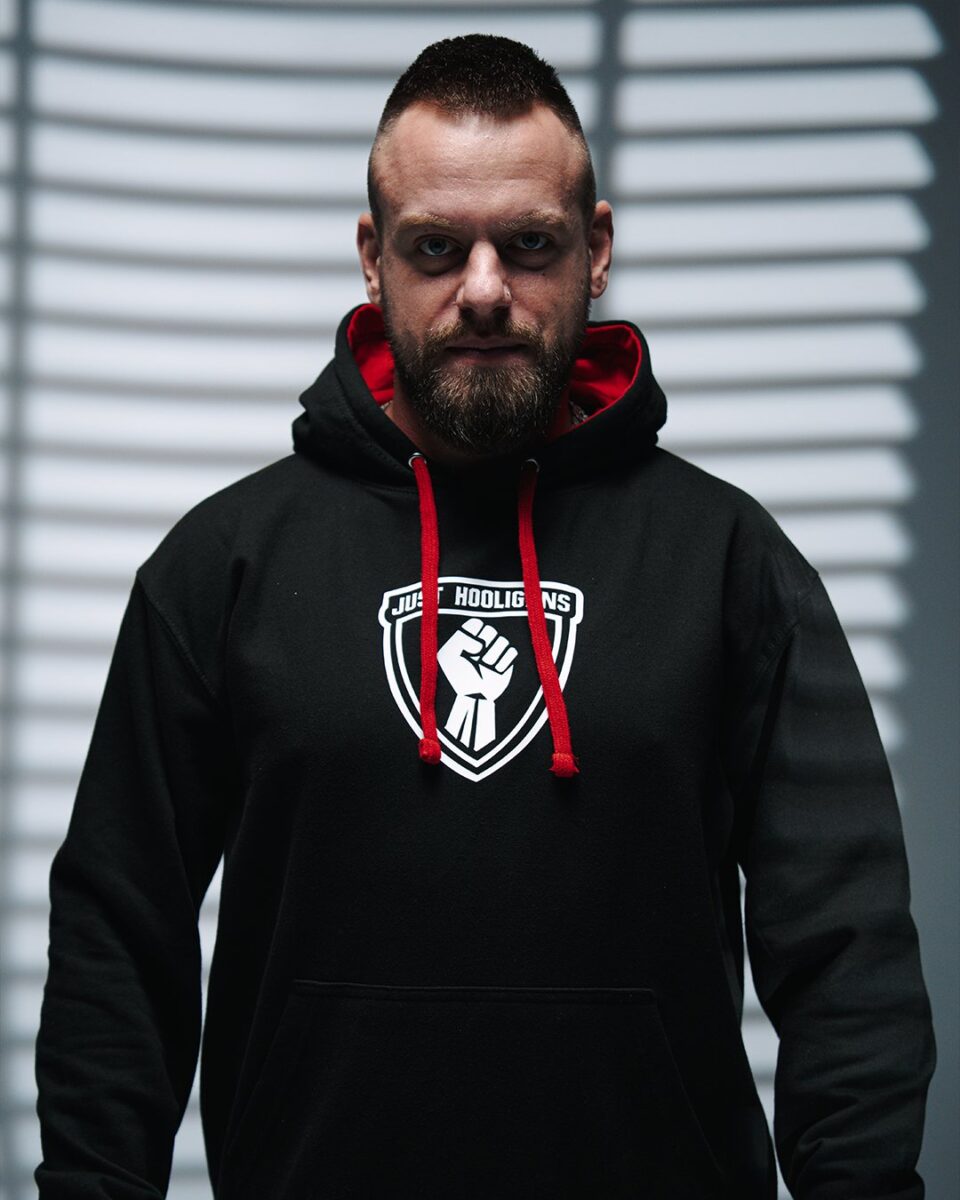 2bro™ | Stay Radical | BLACK | Dukserica