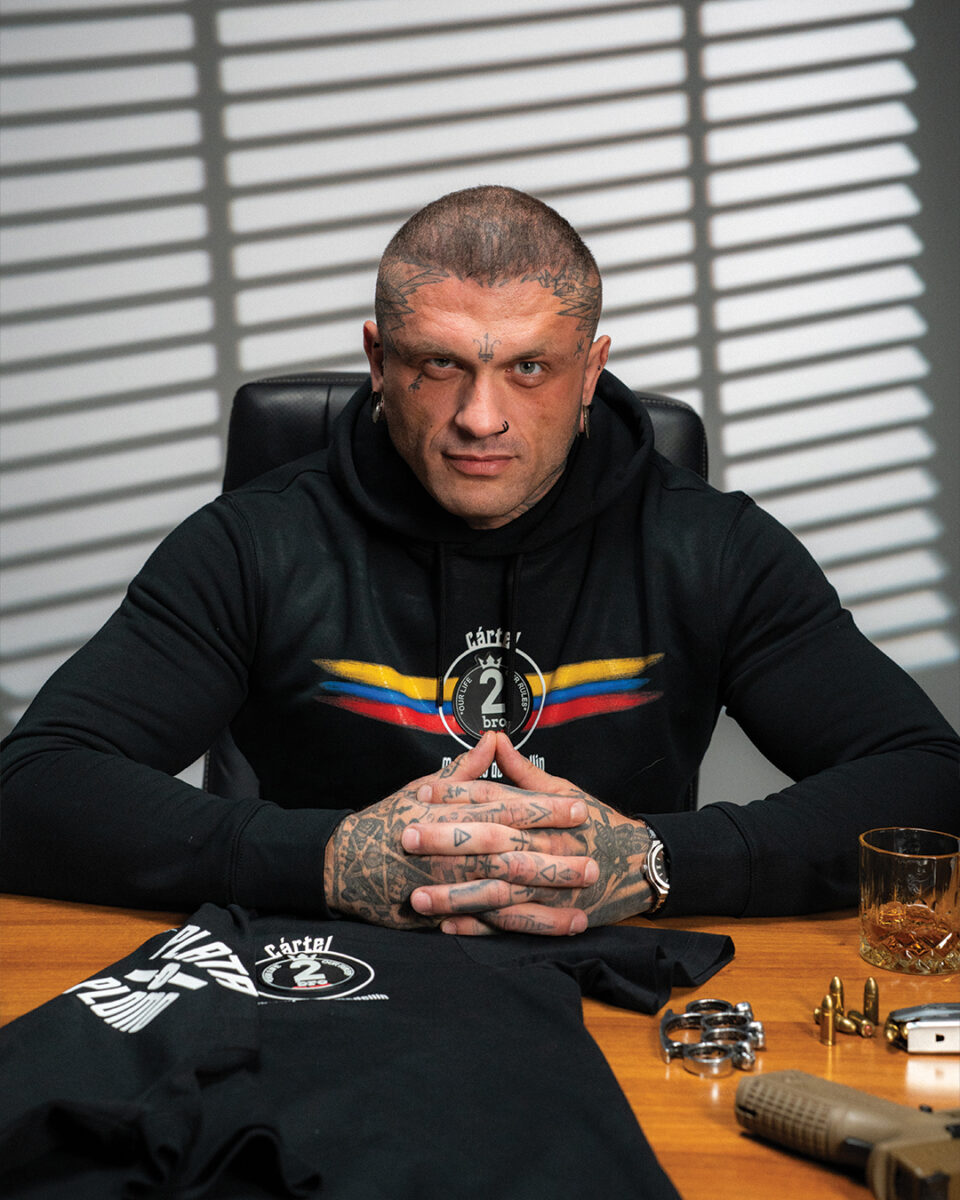 2bro™ | CARTEL | BLACK | Dukserica