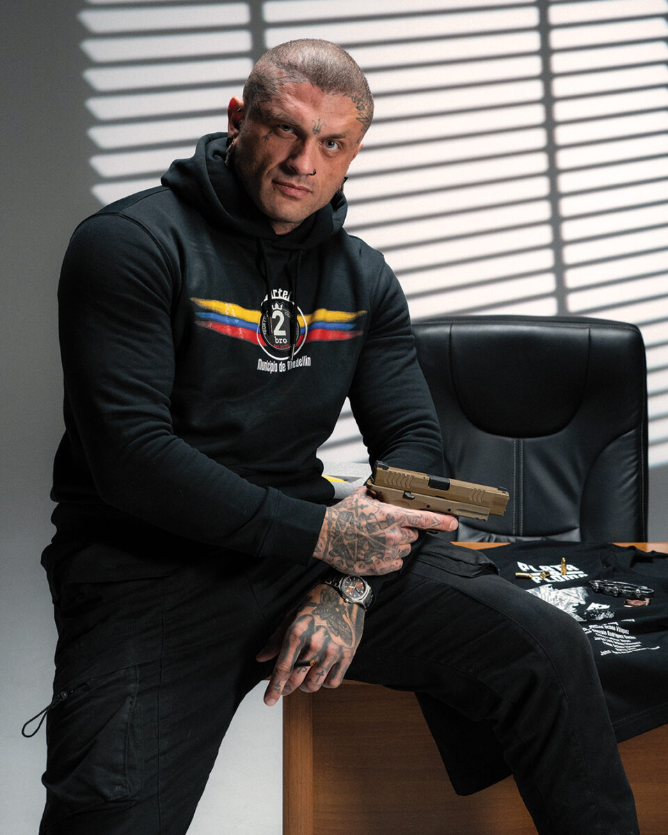 2bro™ | CARTEL | BLACK | Dukserica