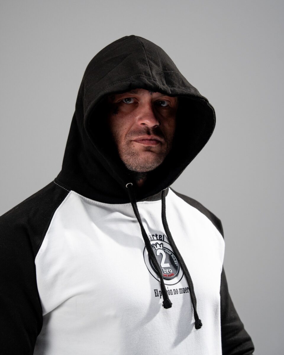 2bro™ | PABLO | WHITE | Dukserica