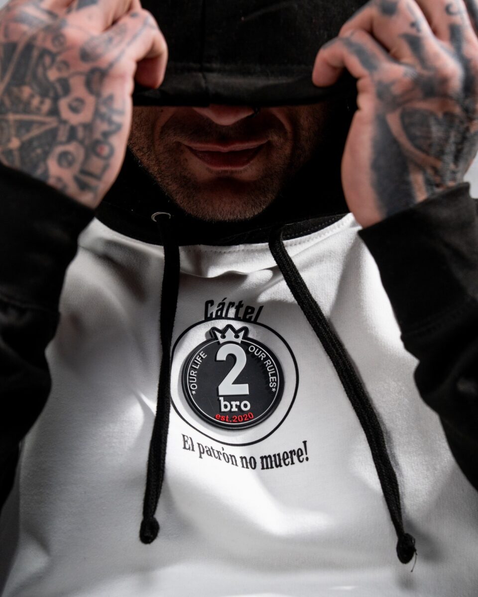 2bro™ | PABLO | WHITE | Dukserica